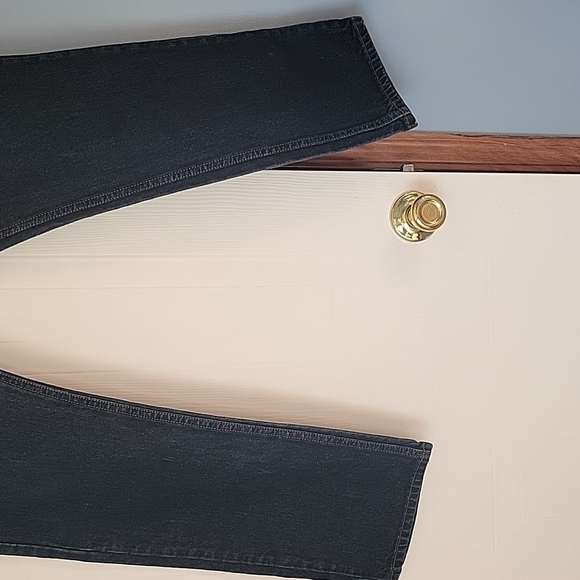 The Original Arizona Jean Co Men's Slim Straight Jean Size 33x30 - Picture 3 of 8